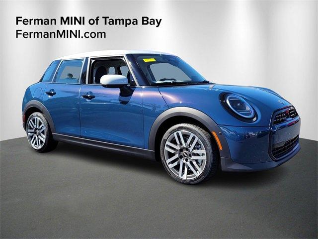 new 2025 MINI Hardtop car, priced at $38,295