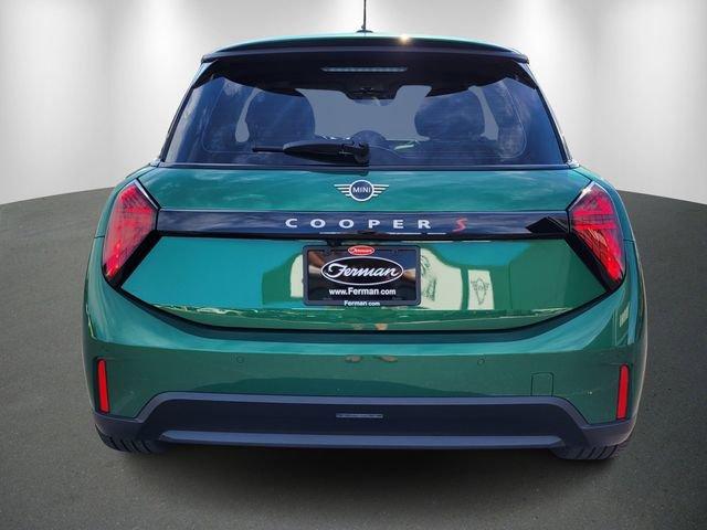 used 2025 MINI Hardtop car, priced at $29,912