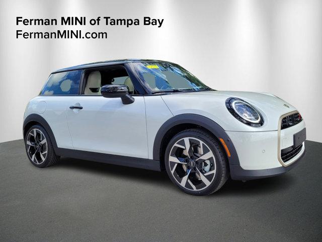 new 2025 MINI Hardtop car, priced at $32,999