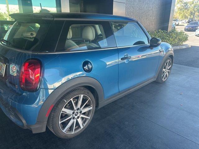 used 2022 MINI Hardtop car, priced at $26,888