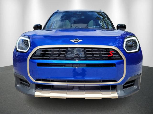 new 2025 MINI Countryman car, priced at $39,999