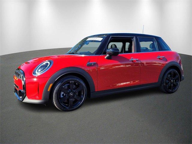 used 2023 MINI Hardtop car, priced at $24,892