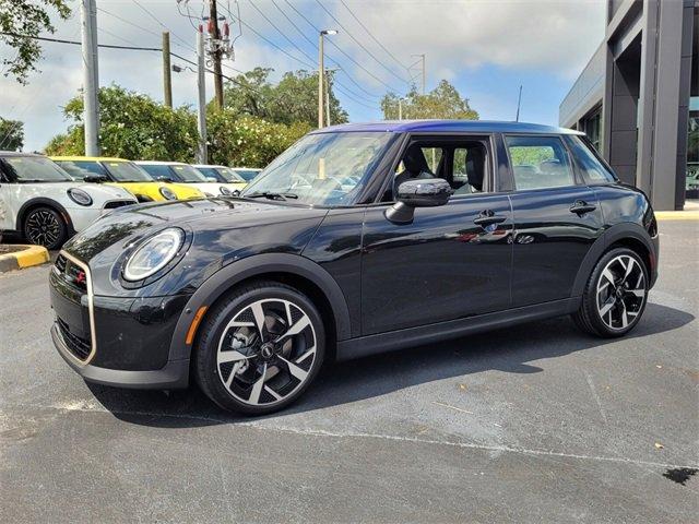 new 2025 MINI Hardtop car, priced at $39,795