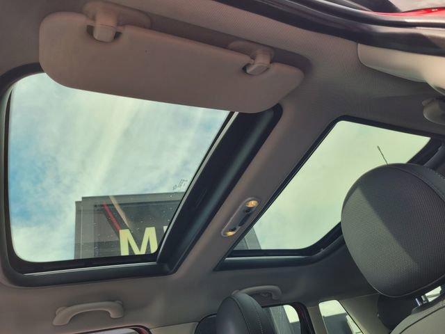 used 2023 MINI Hardtop car, priced at $18,883