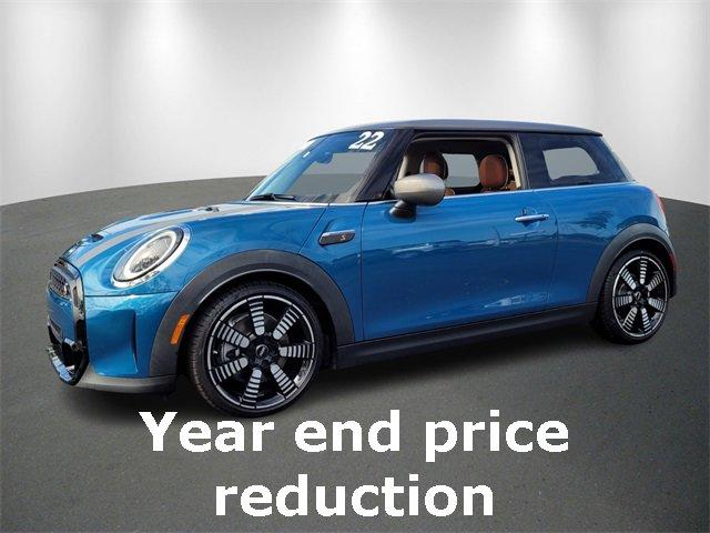 used 2022 MINI Hardtop car, priced at $24,986