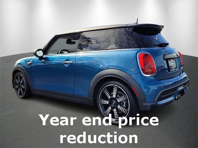 used 2022 MINI Hardtop car, priced at $24,986