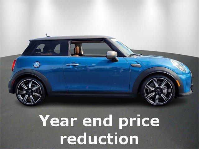 used 2022 MINI Hardtop car, priced at $24,986