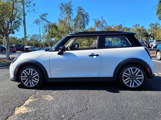 new 2025 MINI Hardtop car, priced at $32,680