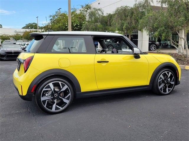 new 2025 MINI Hardtop car, priced at $38,445