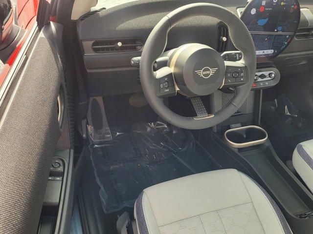 new 2025 MINI Hardtop car, priced at $35,995