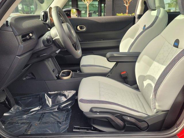 new 2025 MINI Hardtop car, priced at $35,995