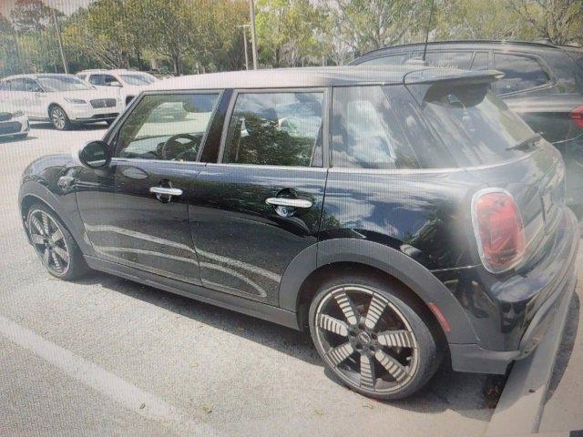 used 2023 MINI Hardtop car, priced at $28,888