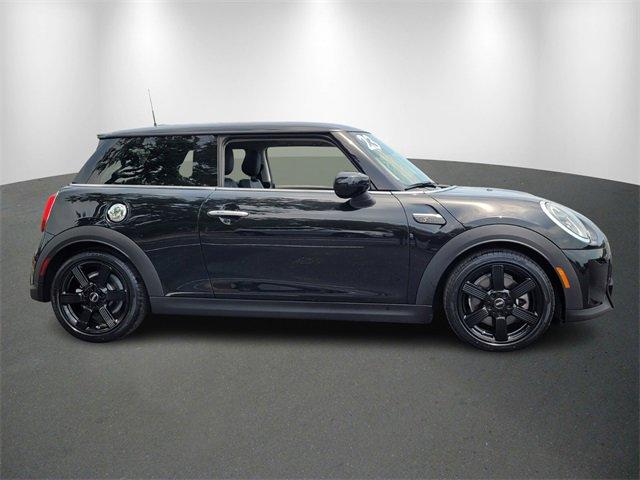 used 2023 MINI Hardtop car, priced at $25,751