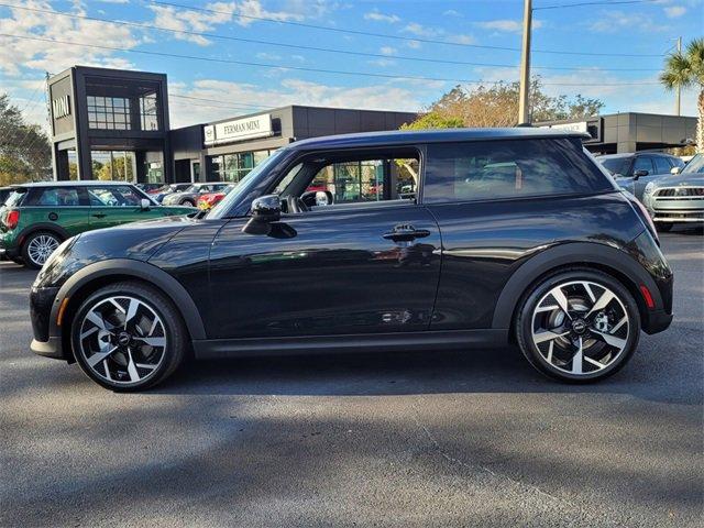 new 2025 MINI Hardtop car, priced at $35,805