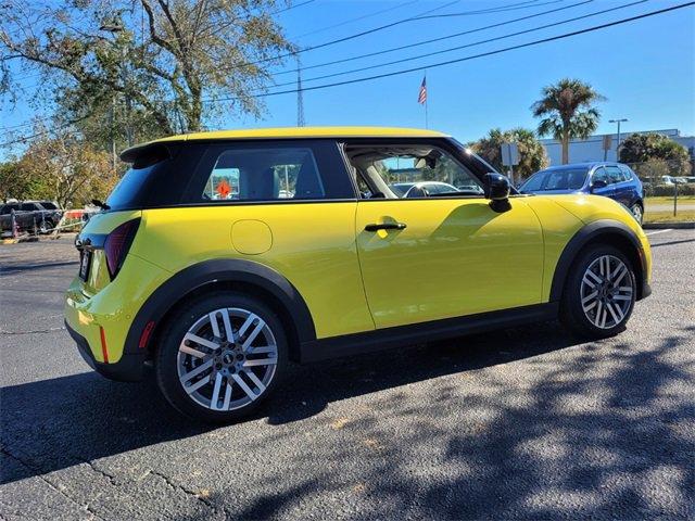 new 2025 MINI Hardtop car, priced at $32,430