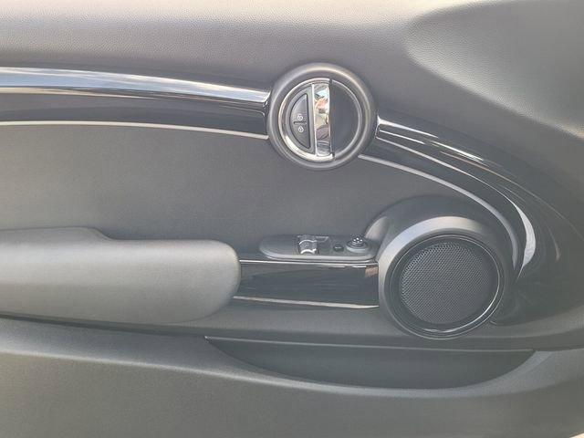 used 2023 MINI Hardtop car, priced at $25,788