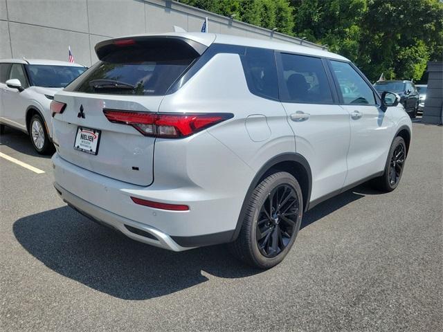 new 2024 Mitsubishi Outlander car, priced at $36,160