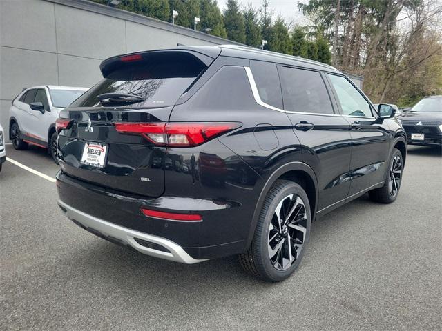 new 2024 Mitsubishi Outlander car, priced at $39,870