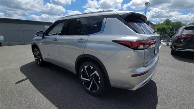 new 2024 Mitsubishi Outlander car, priced at $39,360