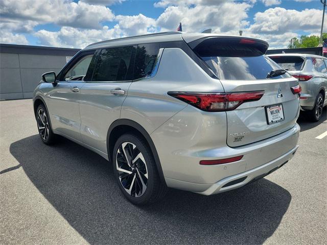 new 2024 Mitsubishi Outlander car, priced at $39,360