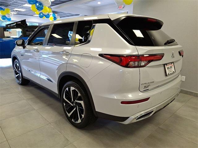 new 2025 Mitsubishi Outlander PHEV car, priced at $48,375