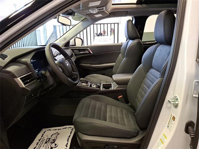 new 2025 Mitsubishi Outlander PHEV car, priced at $48,375