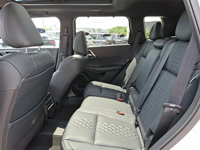 new 2025 Mitsubishi Outlander PHEV car, priced at $52,015