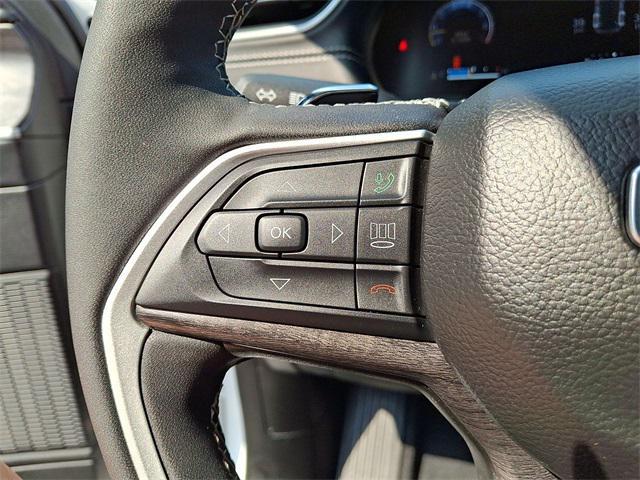used 2023 Jeep Grand Cherokee car, priced at $35,000