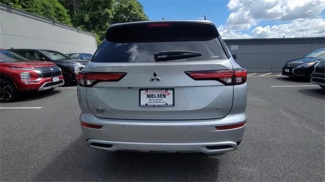 new 2024 Mitsubishi Outlander car, priced at $38,025