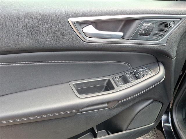 used 2024 Ford Edge car, priced at $29,240