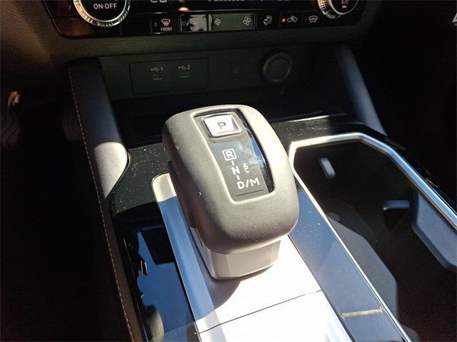 new 2025 Mitsubishi Outlander car, priced at $38,050