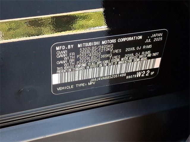 new 2025 Mitsubishi Outlander car, priced at $38,050