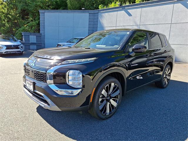 new 2025 Mitsubishi Outlander car, priced at $38,050