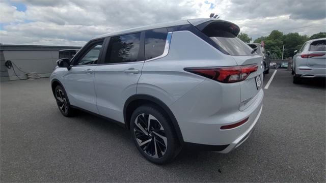 new 2024 Mitsubishi Outlander car, priced at $36,160