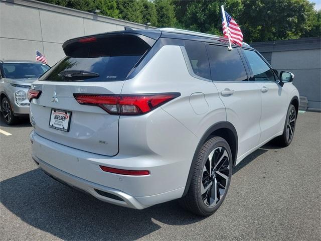 new 2024 Mitsubishi Outlander car, priced at $42,865