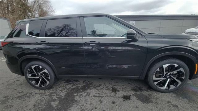 new 2024 Mitsubishi Outlander car, priced at $36,110