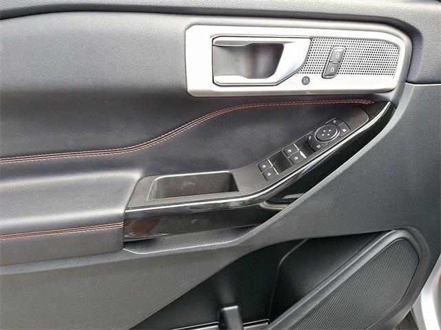 used 2022 Ford Explorer car, priced at $36,136