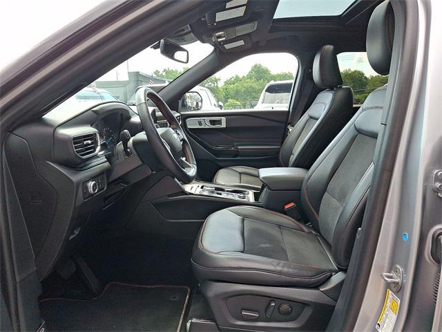 used 2022 Ford Explorer car, priced at $36,136
