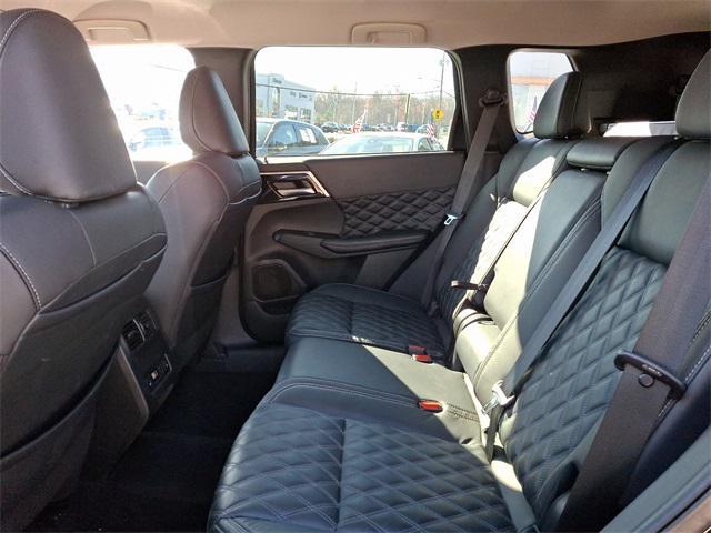 used 2022 Mitsubishi Outlander car, priced at $24,997