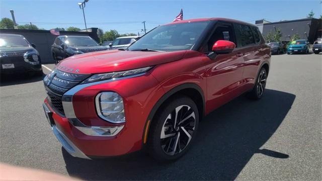 new 2024 Mitsubishi Outlander car, priced at $36,460