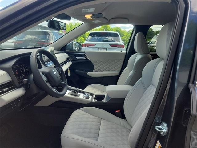 new 2024 Mitsubishi Outlander PHEV car, priced at $49,085