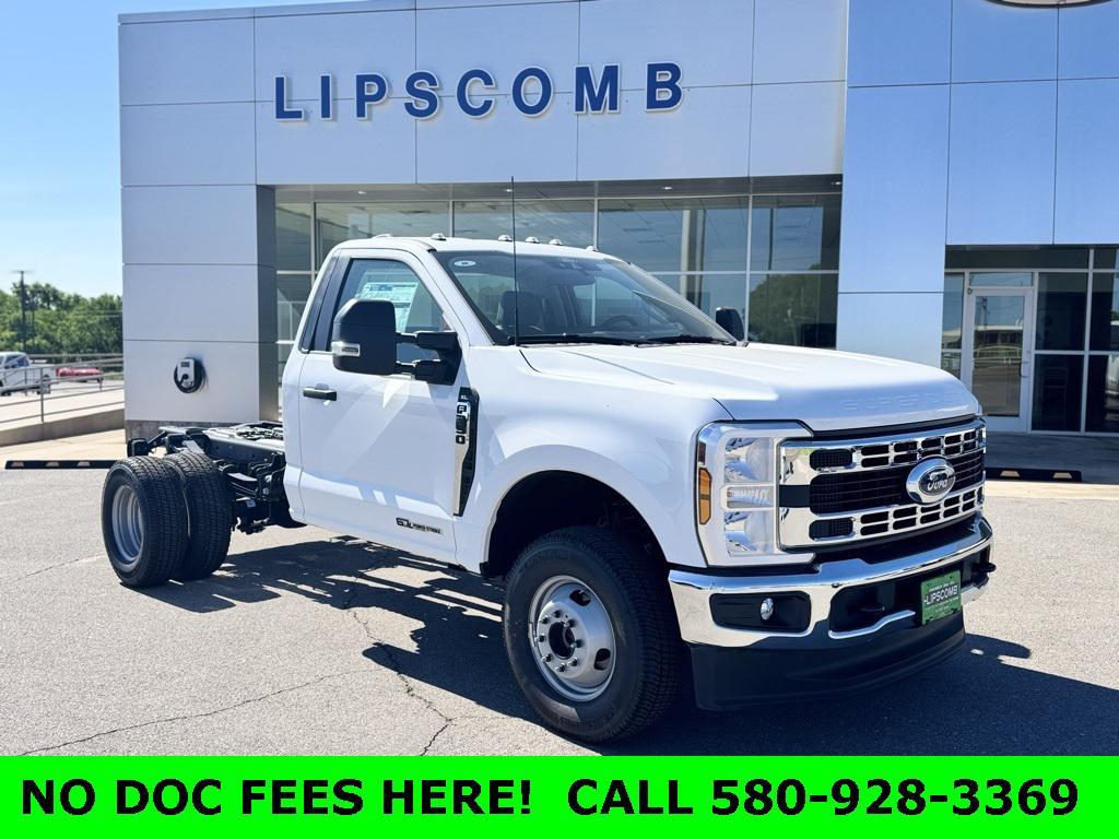 new 2025 Ford F-350 car, priced at $70,185