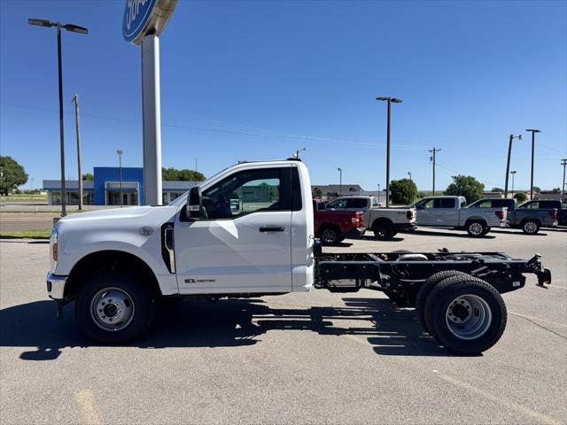 new 2025 Ford F-350 car, priced at $70,185