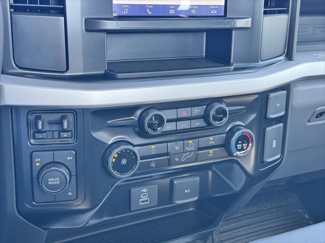 new 2025 Ford F-350 car, priced at $70,185