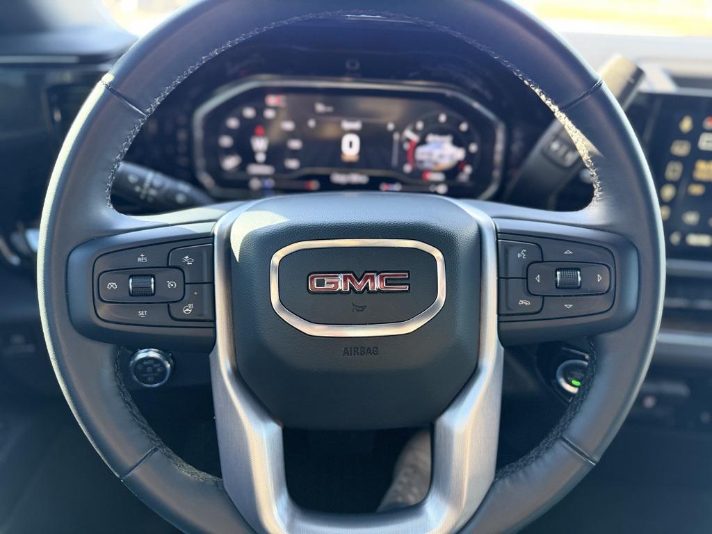 used 2025 GMC Sierra 1500 car, priced at $44,770