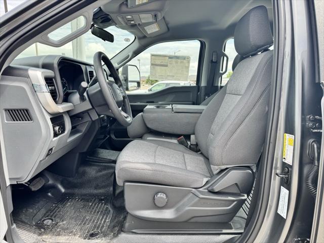 new 2025 Ford F-350 car, priced at $70,530