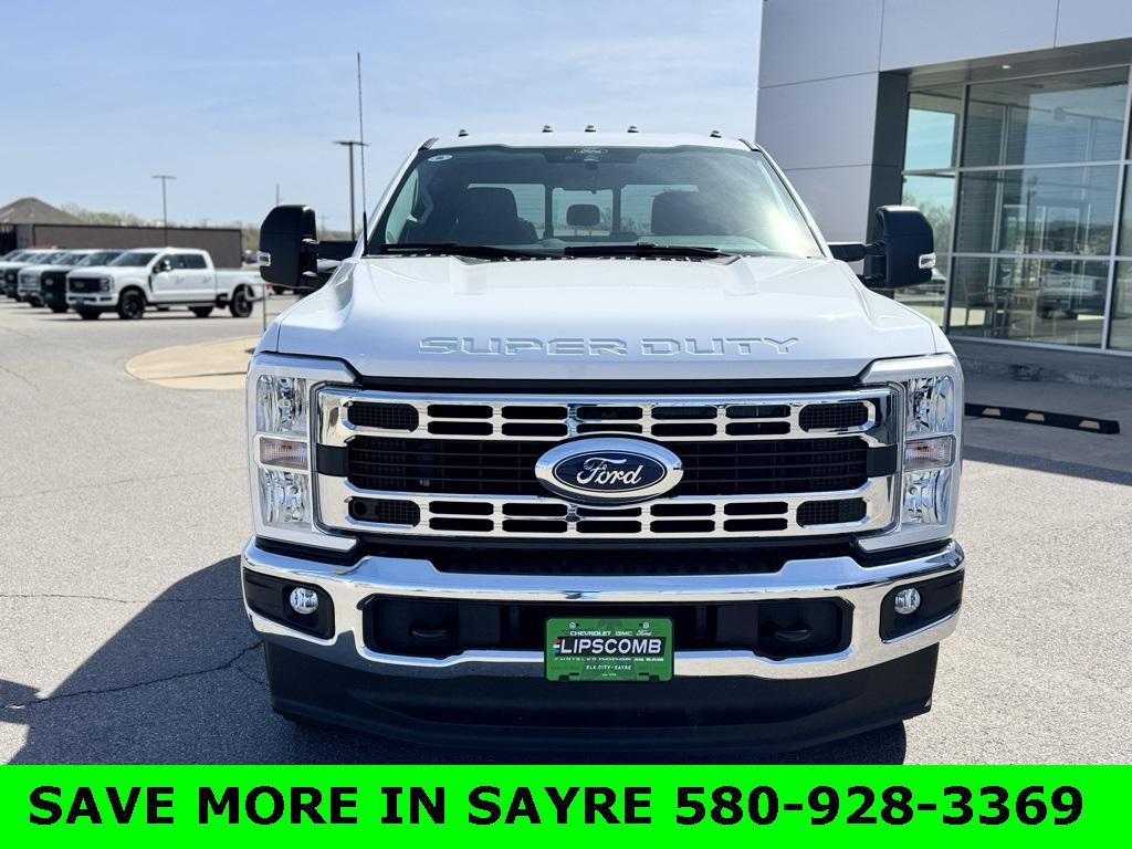new 2025 Ford F-350 car, priced at $72,460