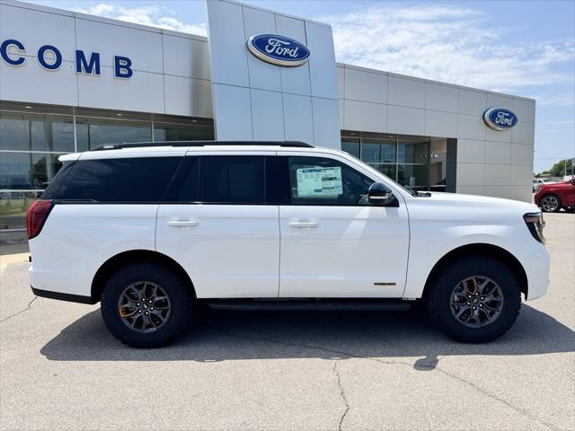 new 2025 Ford Expedition car, priced at $84,040