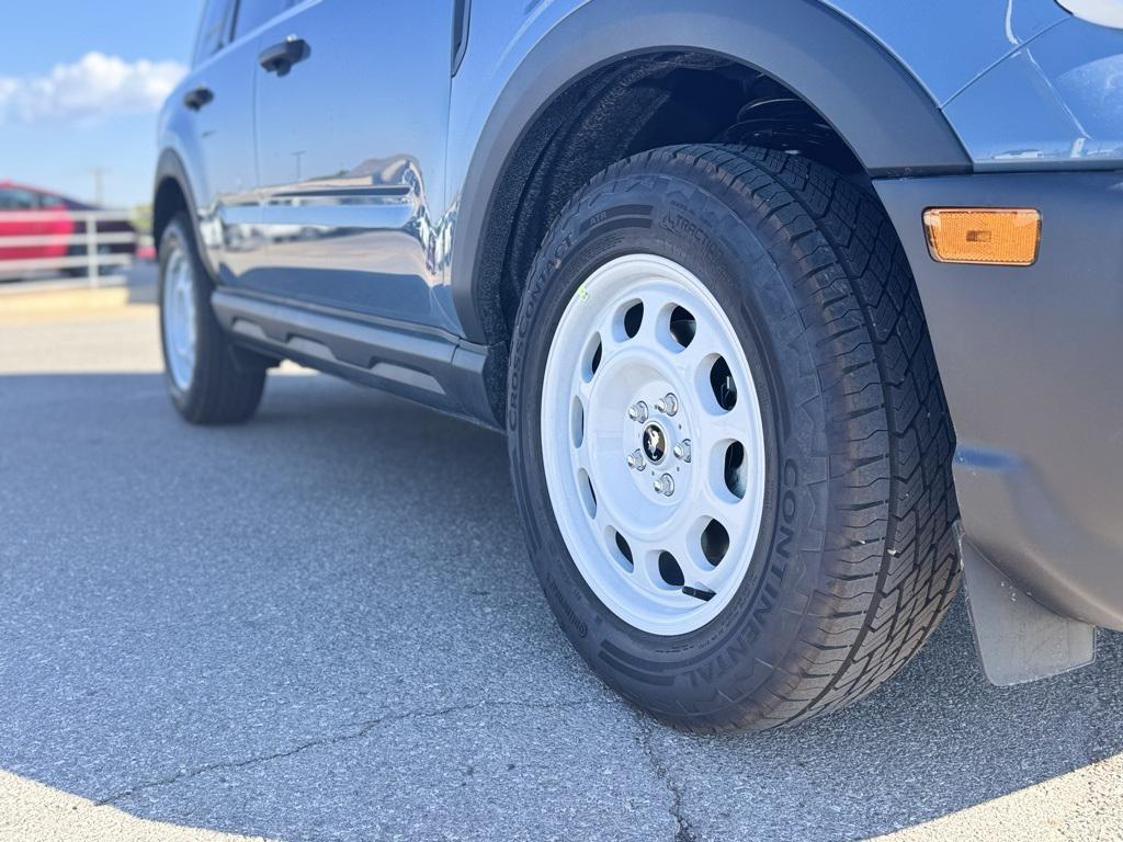 new 2025 Ford Bronco Sport car, priced at $39,015