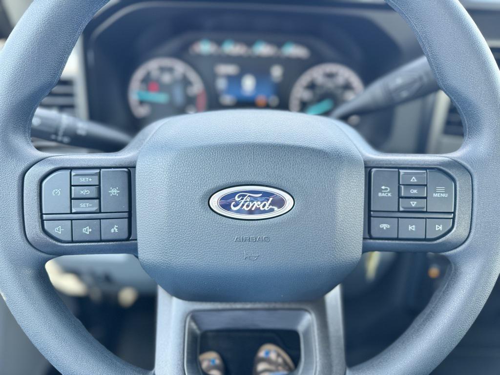 new 2025 Ford F-350 car, priced at $75,045
